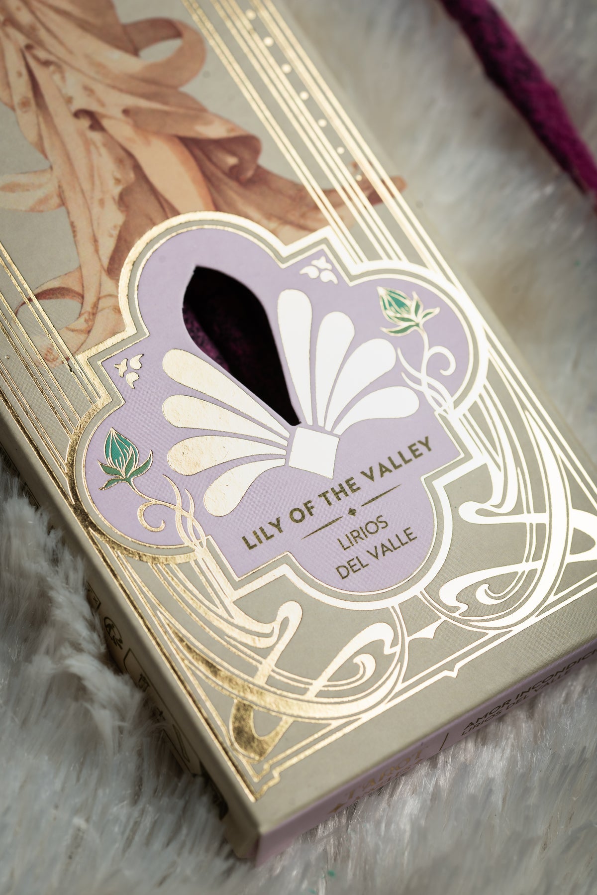 Lily Of The Valley Rökelse – Tarot Ángeles | Unconditional Love