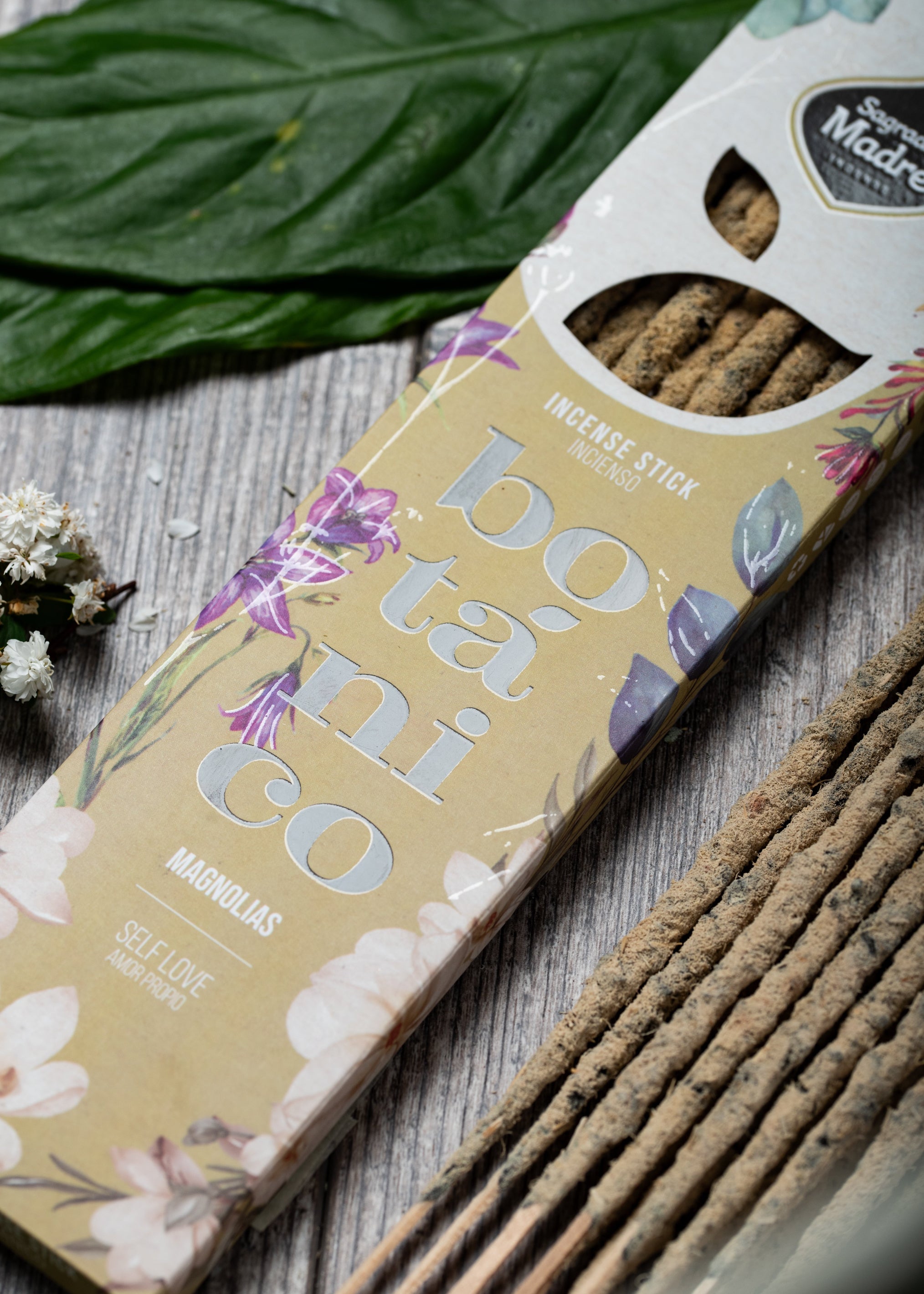 BOTÁNICO Rökelse – Magnolia | Sagrada Madre