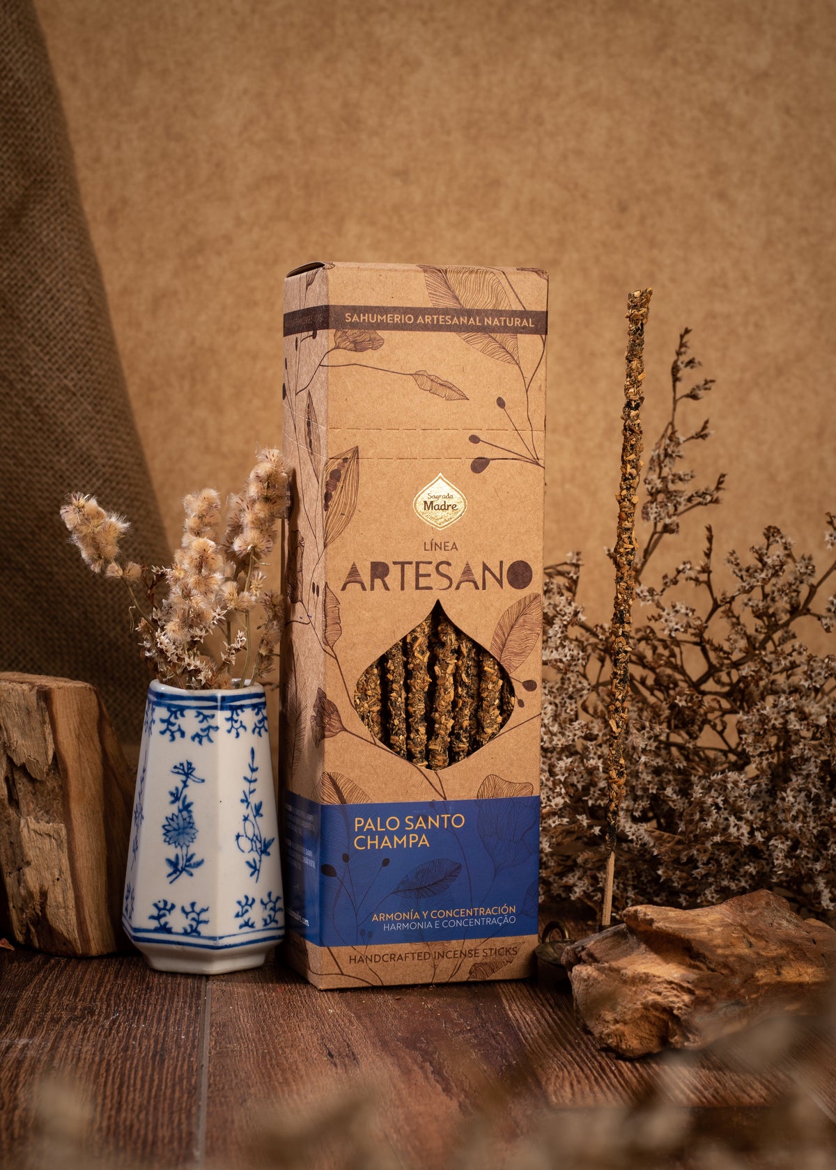 Artisan Palo Santo & Champa – Handgjord naturlig rökelse, 30 tjocka stavar
